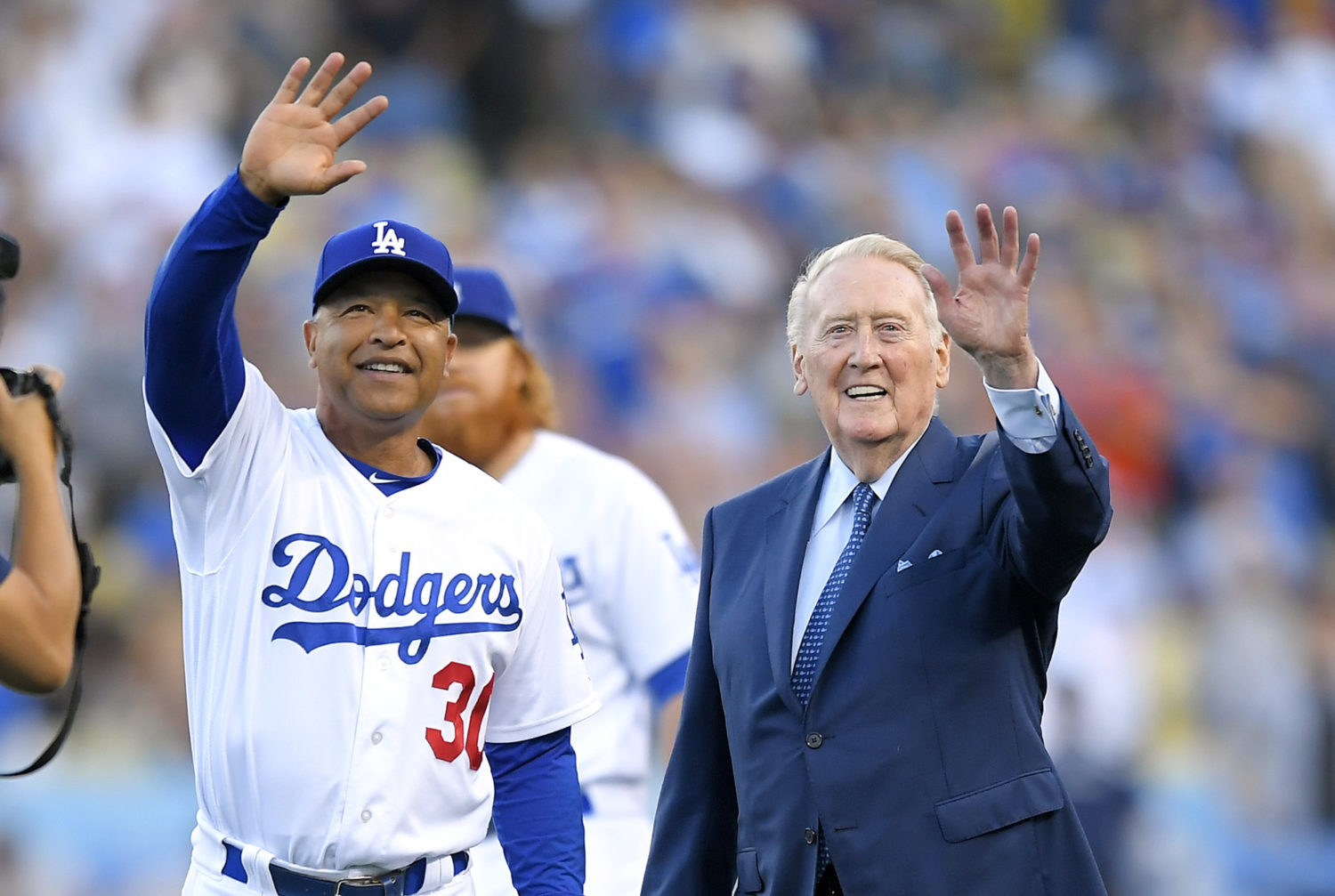 Remembering Vin Scully and his iconic work in the 1986 World